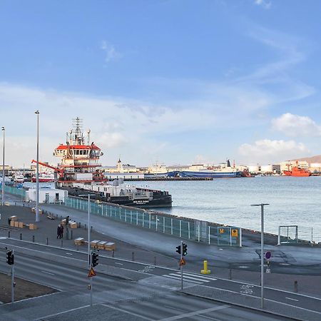 Sunny Central Reykjavik Apartment - Harbour View Екстер'єр фото
